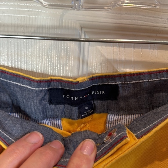 Tommy Hilfiger yellow shorts. Washed but never worn. Soft cotton fabric. - Picture 2 of 8